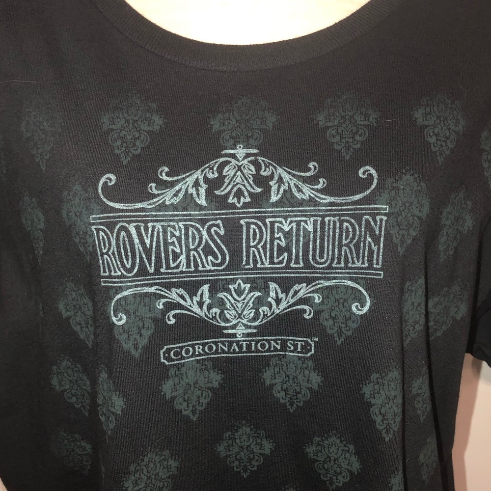 3/$40 Coronation Street Rover Returns shirt